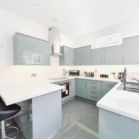 Dysa Bloomfield House Villa Blackpool Bagian luar foto